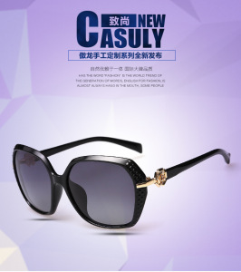 Hot Sale UV 400 Protection Women Sunglasses/Glasses